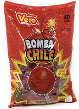Load image into Gallery viewer, Vero Bomba Chile Paletas Fresa Flavor Mexican Hard Candy LolliPops 40 pcs