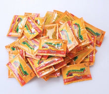 Load image into Gallery viewer, 75 Salsa Botanera Clasica Picante Hot Sauce pakets to go 10g each