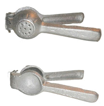 Load image into Gallery viewer, Key Lime Limones Manual Juicer Squeezer Strainer Exprimidor Heavy Mexico New