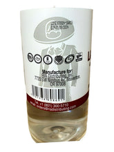 Load image into Gallery viewer, La Vencedora Mexican Vanilla Flavoring New Presentation 1 Dark &amp; 1 Clear 32oz.