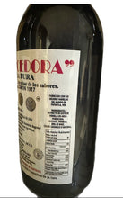 Load image into Gallery viewer, La Vencedora Mexican Vanilla 1 Glass Bottle 31 oz - 1L