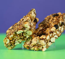Load image into Gallery viewer, BIG Mixnut Peanut Bar Mexico
Traditional Candy Mexican Snacks 5 Oz. 3 Bars