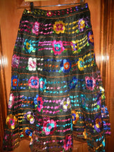Load image into Gallery viewer, Chiapas Girls Folklorico Traditional Dance Fiesta Set Embroidery Black Or White