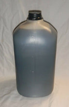 Load image into Gallery viewer, La Vencedora 1 Gallon 4 Liters Pure Mexican Vanilla Vainilla Extract From Mexico